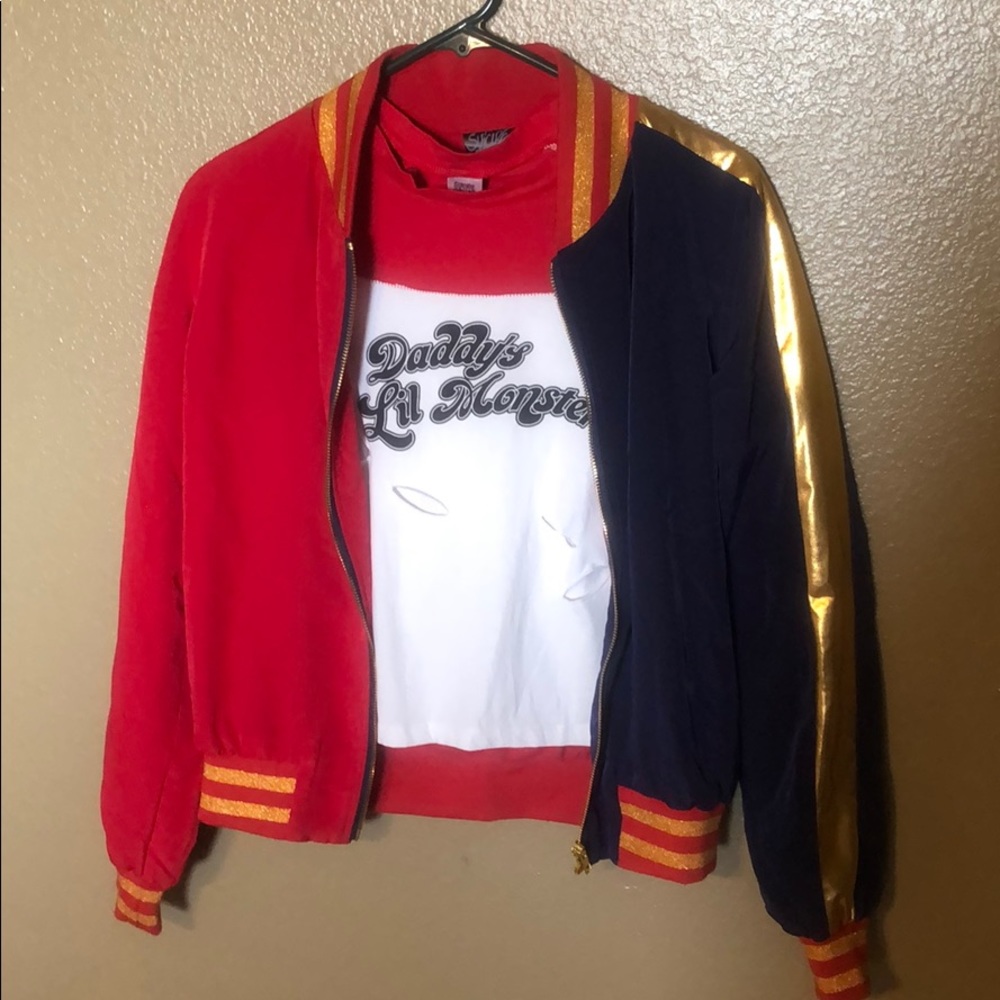 Harley Quinn tee and jacket 💄 adult extra small